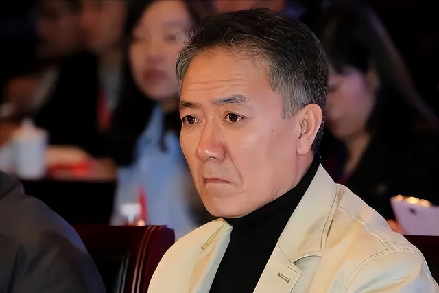 家花不如野花？抛妻弃子的恶果，在67岁李幼斌身上体现得淋漓尽致