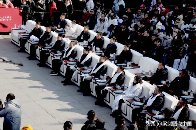 2025年青海同仁热贡文化唐蕃古道行兰州站农文旅商推介活动启幕。