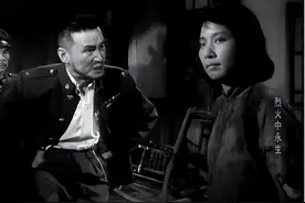 1980年，沈醉回香港探亲，一女孩询问：你为什么要用竹签扎江姐？图片