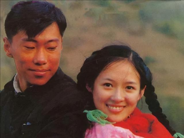 离婚不到两年，章子怡又官宣喜讯，成为汪峰“高攀不起”的存在