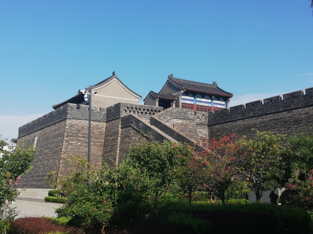 登临超然台：在苏轼的诗意里，找寻生活的答案