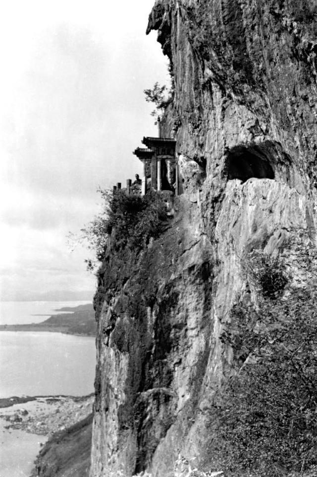 1930年的昆明风景 雄奇瑰丽的近日楼