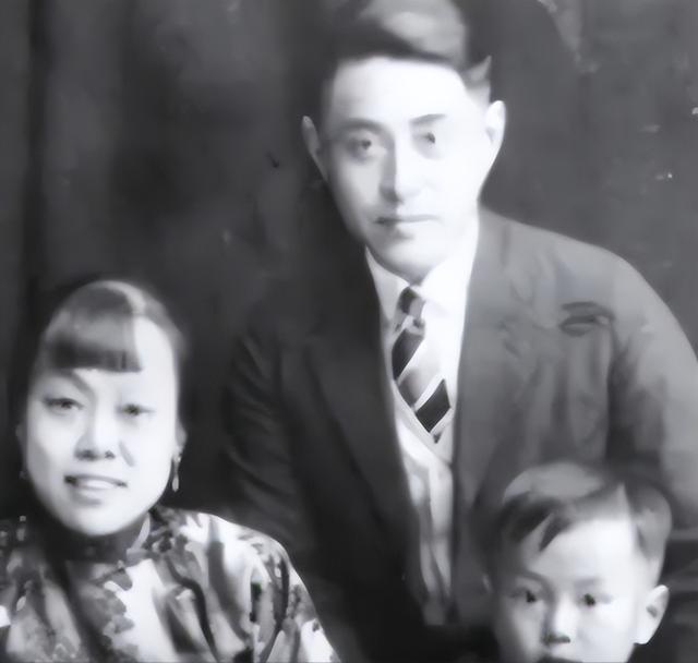 杨振宁妻子翁帆自白：为了丈夫的身体，我16年来都是早睡早起