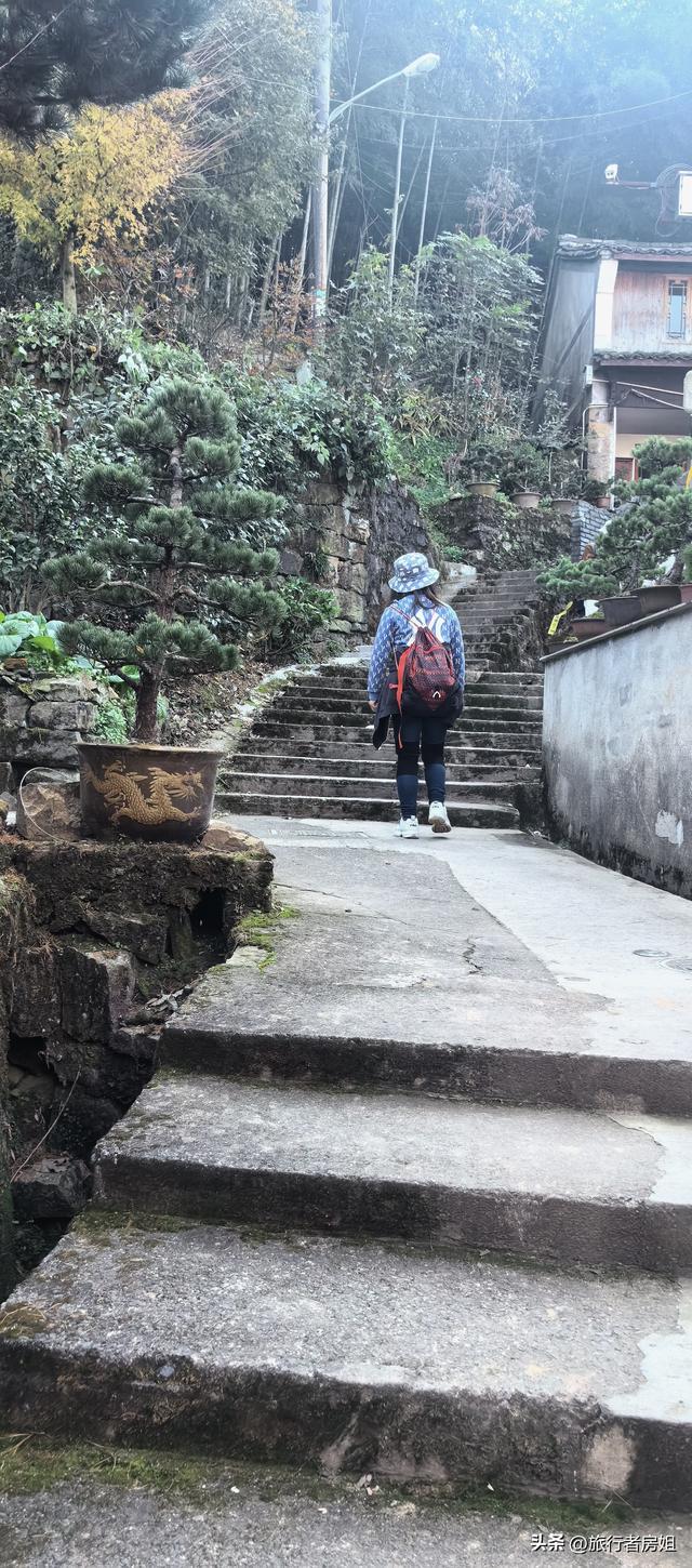 真是醉了，徒步奉化东西岙徐凫岩看悬崖飞瀑堵人竟然堵到怀疑人生