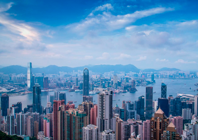 接手李嘉诚43个港口的贝莱德，居然是中国多家龙头企业的大股东！