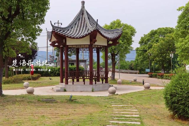 绍兴上虞的景区村庄，名字取得很有意思，青山绿水相映清幽宁静