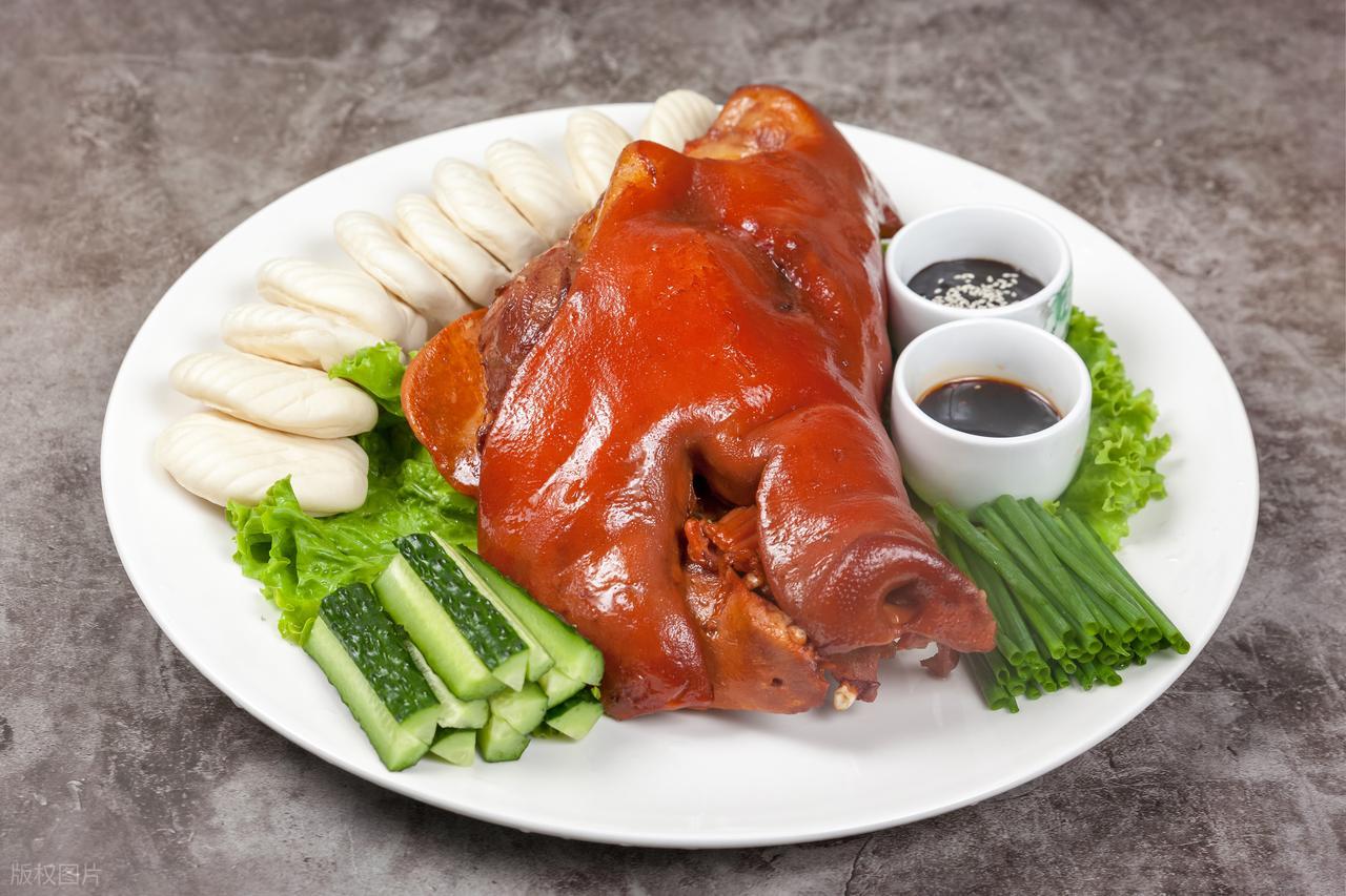 2025年猪头批发价格行情查询_猪头肉营养价值_医生推荐适量摄入猪头肉