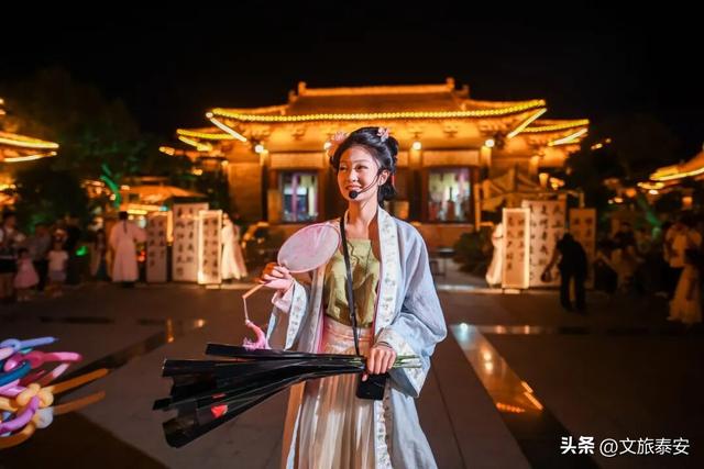 惊艳！大宋不夜城「宋潮幻夜」亮灯启幕！谁看到这种 “超现实梦境” 都会迷糊！
