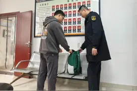 你有没有下出租车时拿掉东西？ 800余件失物等你来认领→图片