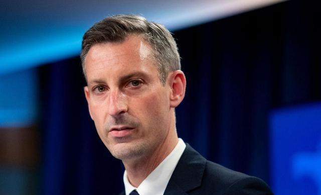 美方急火攻心！110亿军售拿捏不动台海，反被中方掐住军工命脉