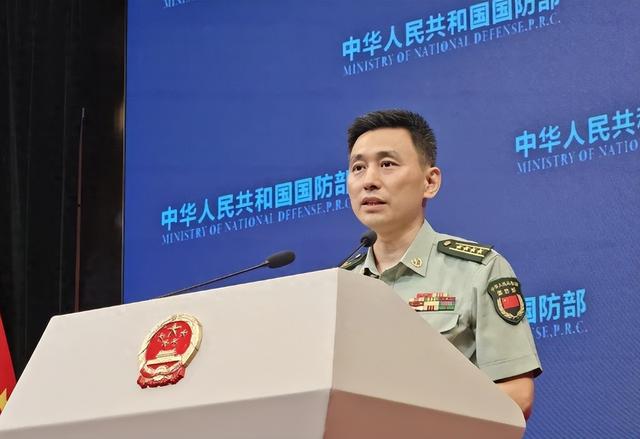 民进党下最后通牒：不许任何人出席93阅兵，国民党迎来天赐良机？