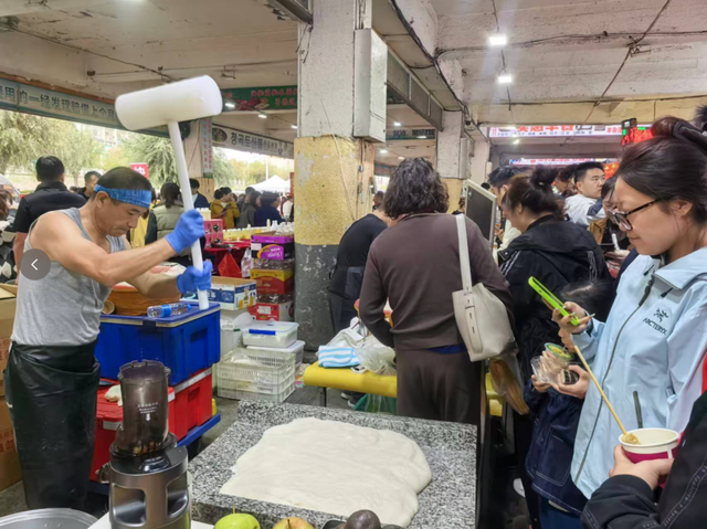 在延吉的美好时光：逛市集、做“公主”、寻味烟火人间