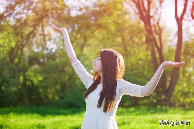 别让“凑活”毁了你的人生！这种隐性消耗，正在拖垮很多人