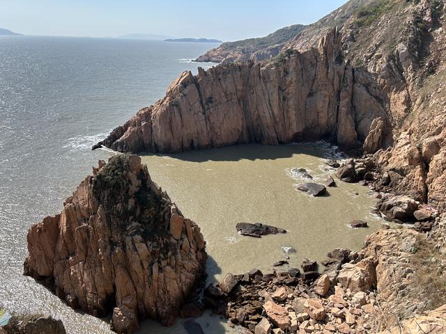 福建霞浦南线——海尾角、大小京沙滩、下尾屿海蚀洞、闾峡灯塔