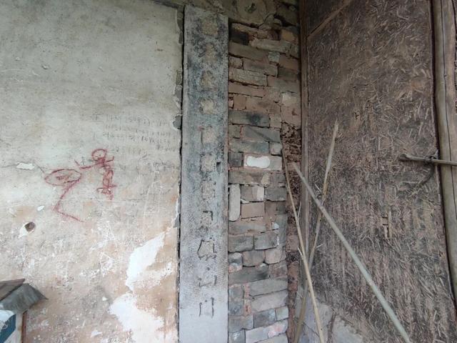 重庆江津山中发现一座荒废寺庙，无人看守，破败不堪