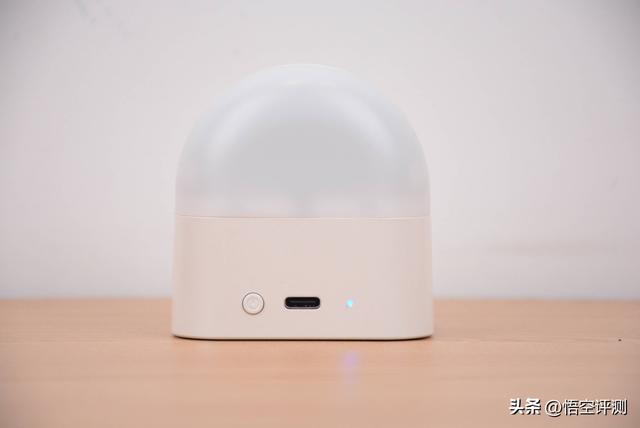 几秒恢复满电！国产创新科技，Baehug宝护光X8换电青少年电话手表