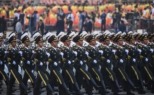 九三大阅兵将至，万一下雨该怎么办？没事，咱们有“天气外挂”