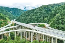 4月28日，全线通车！图片