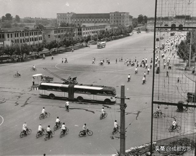 纵贯“天府第一路”，成都这条文旅线可以闭眼冲！