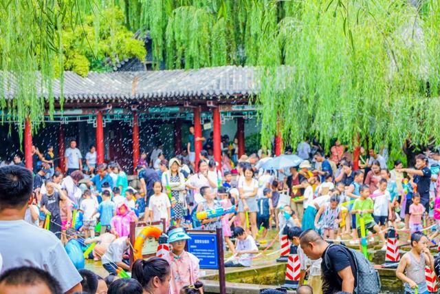 济南也有自己的泼水节啦！7月19日就在这里欢乐开“泼”！