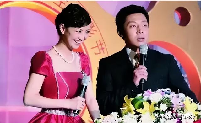 和撒贝宁同居四年，却转身和富豪在一起，没想到如今却沦落至此