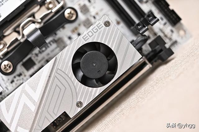 小身材大能量——微星 MPG B850I EDGE TI WIFI 刀锋钛主板开箱简测