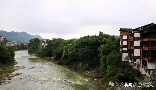 重庆十大古镇之一,武陵山区腹地的明珠——龙潭古镇
