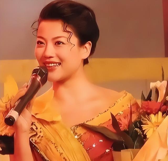 不结婚怎么解决生理需求？56岁的歌唱家张也	，用行动给出了答案