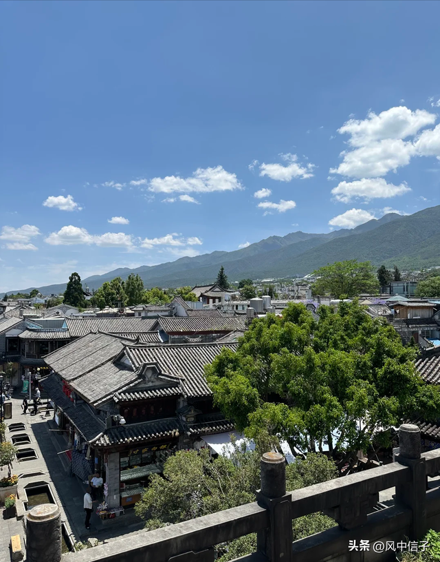 秋凉里，我在大理古城把日子过成了慢镜头
