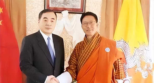 亚洲唯一不和我国建交的国家，首都离我国仅45公里，这是咋回事呢