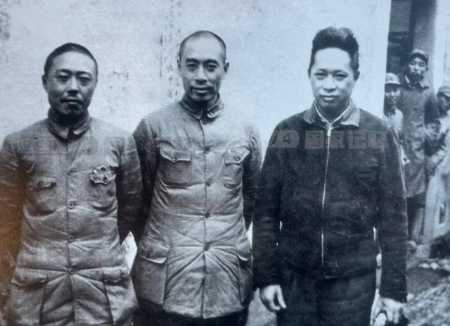 此人两次被开除党籍，多次与周总理争论，周：你给我滚出去