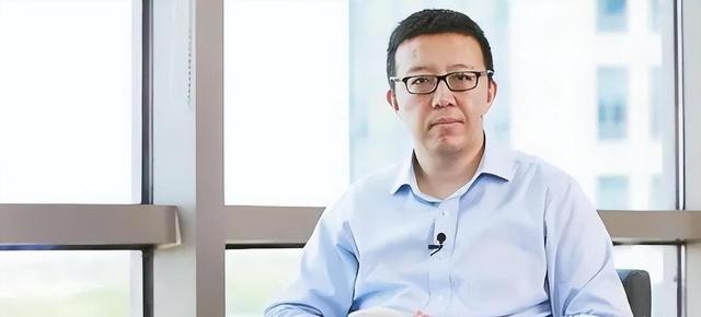 美国发出全球通缉令，逮捕中国芯片科学家陈正坤，现在怎么样了？