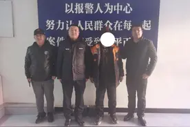 “盗”此为止！内蒙古一男子竟偷到了公共厕所里……图片
