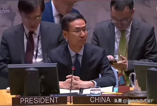 12:0通过，耿爽火力全开，中国选择弃权，对于胡塞只能“帮”到这