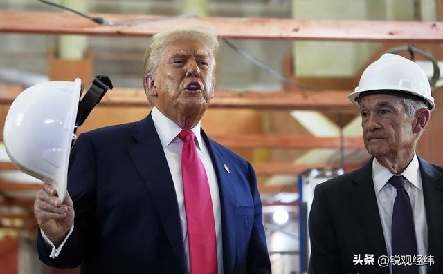 金价疯涨60%后警报拉响！2026是回调还是续涨，看懂3个关键再出手