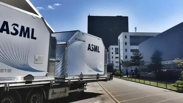 公开图纸也造不出？中国打出比稀土更致命的一张牌，ASML紧急喊停