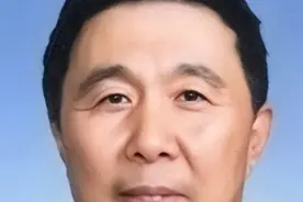 我国原空军学院院长刘广智，向台湾泄露绝密情报，04年被判死刑图片