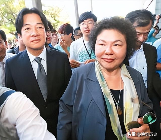 郑丽文又有大动作，当着日媒的面、直接说出心里话，绿营瞬间炸锅