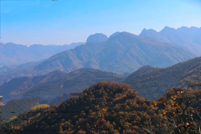 渑池坡头红叶拍摄记：一场迟来的秋日邂逅