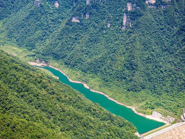 藏不住了，宜昌变身秋日调色盘！这5个绝美景点不去可惜！