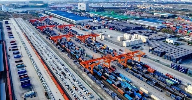 让人啼笑皆非的一幕出现了，中国减少采购芯片，欧美芯片内讧