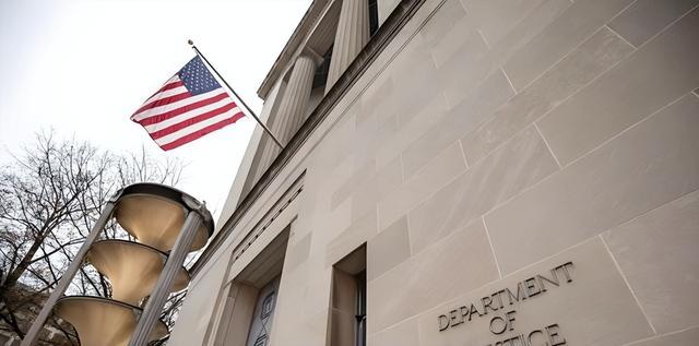 德国蔡司：DUV比EUV重要，美国的错误制裁，让中国成为了市场赢家