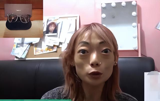 豪门玩物，几年被折磨成牙齿全脱落，不足80斤	，似骷髅，惨不忍睹