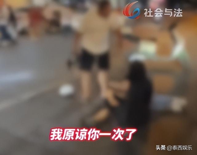 杭州男子暴打情夫、猛踹私密处，妻子跪地求饶，律师发声恐遭刑罚