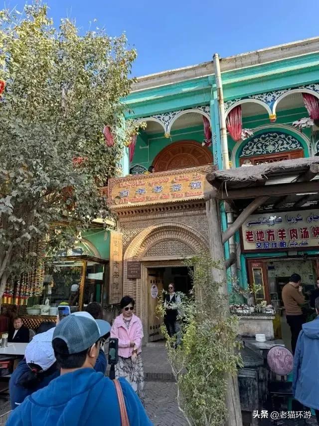 中国最躺平的城市，人人睡到大中午，不加班内卷，游客还要倒时差