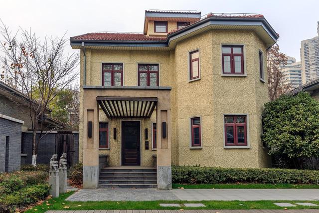 南京最值得去的10个免费景点推荐，不花一分钱玩转金陵城！快码住