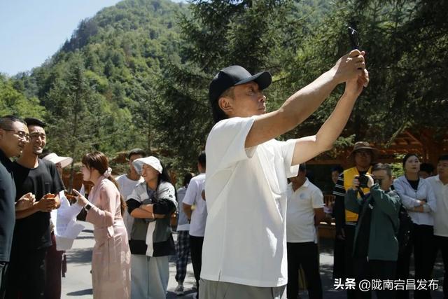 羌风宕韵·音你而来丨歌手云集官鹅沟，共赴一场自然与音乐的约会