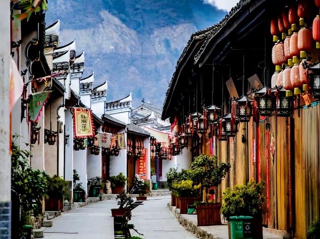 藏在秦岭深处的唐密佛国，千年古刹按密宗规制而建，免票却少人知