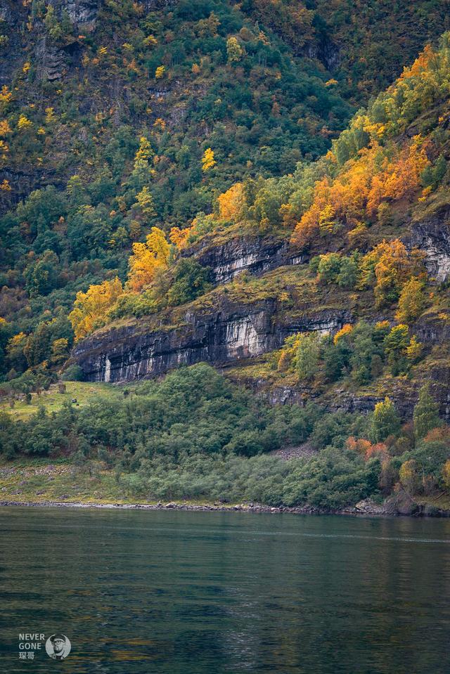 挪威秋韵，峡湾森境