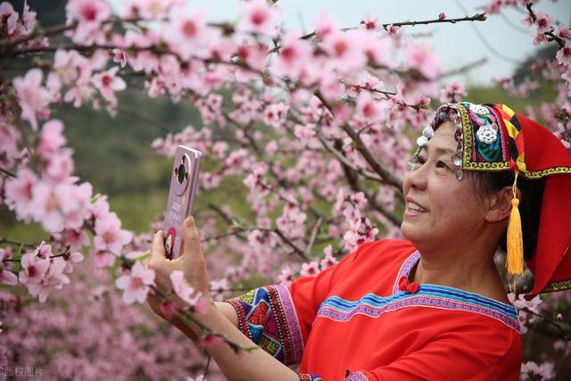 高铁直达！最适合3月小住几天的安逸小城，节奏慢，每个都超治愈